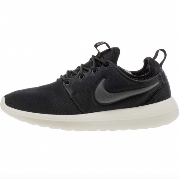 Nike Shoes - Nike Roshe Two Women Sneakers Black Size 8